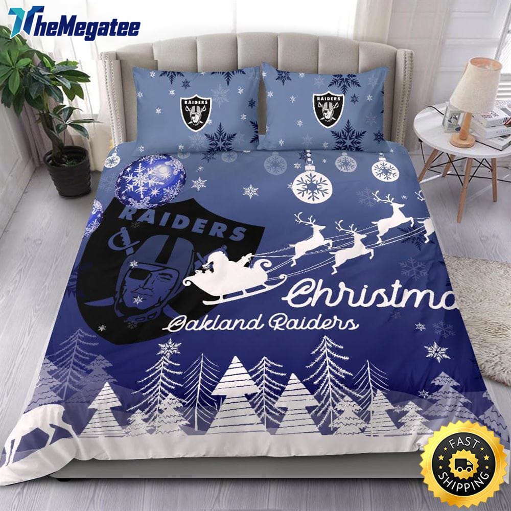 NFL Oakland Raiders Bedding Sets Santa Claus Sleigh And Reindeer Christmas Quilt Bedding Sets 2025 NFL Oakland Raiders Bedding Sets Santa Claus Sleigh And Reindeer Christmas Quilt Bedding Sets 2025